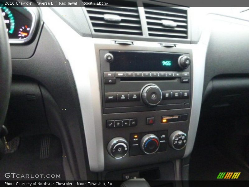 Red Jewel Tintcoat / Ebony 2010 Chevrolet Traverse LT