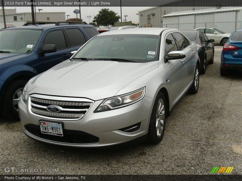 Ingot Silver Metallic / Light Stone 2010 Ford Taurus Limited