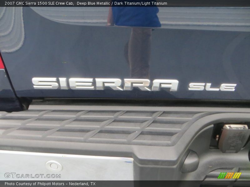 Deep Blue Metallic / Dark Titanium/Light Titanium 2007 GMC Sierra 1500 SLE Crew Cab