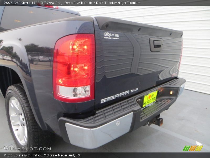 Deep Blue Metallic / Dark Titanium/Light Titanium 2007 GMC Sierra 1500 SLE Crew Cab