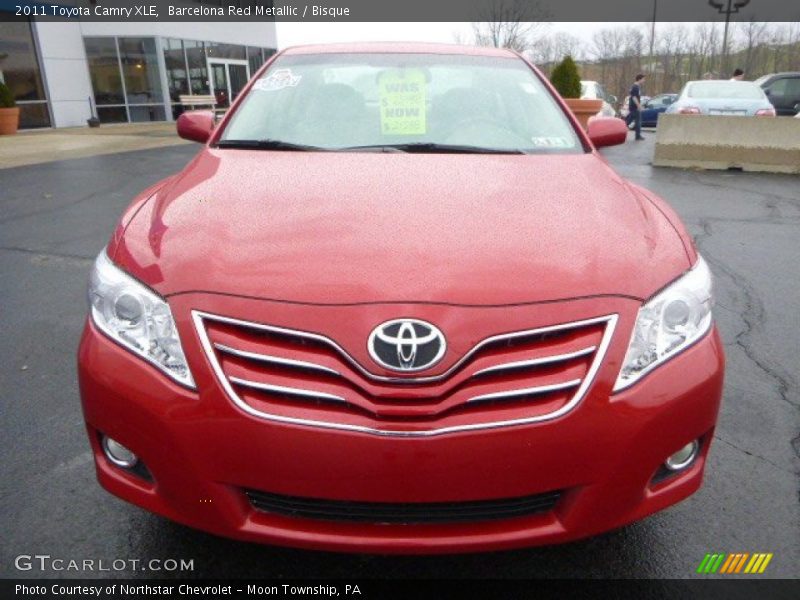 Barcelona Red Metallic / Bisque 2011 Toyota Camry XLE