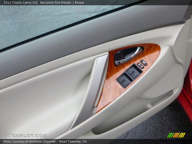 Barcelona Red Metallic / Bisque 2011 Toyota Camry XLE