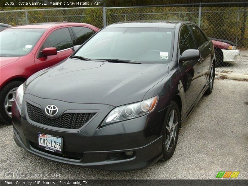 Magnetic Gray Metallic / Ash 2009 Toyota Camry SE