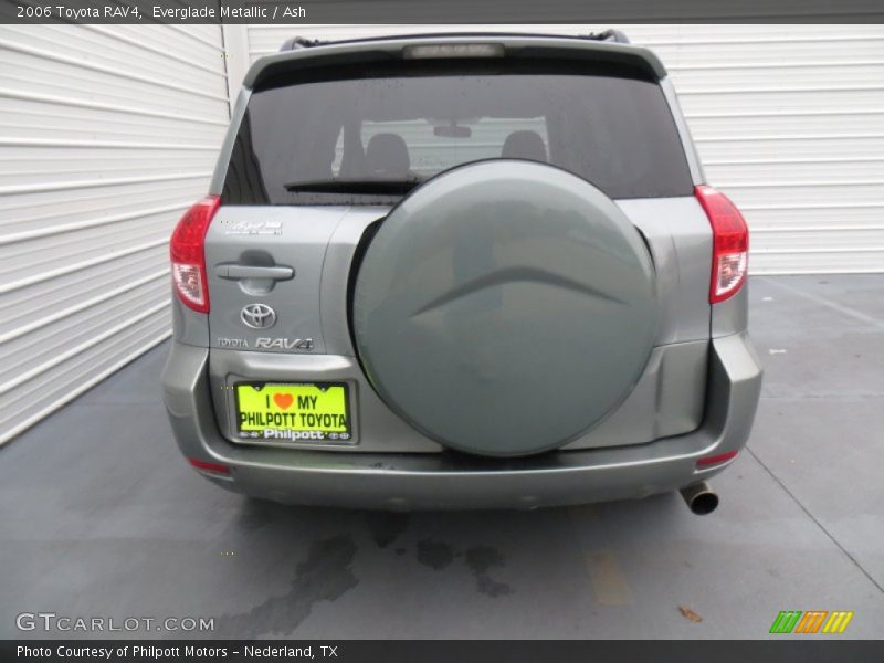 Everglade Metallic / Ash 2006 Toyota RAV4