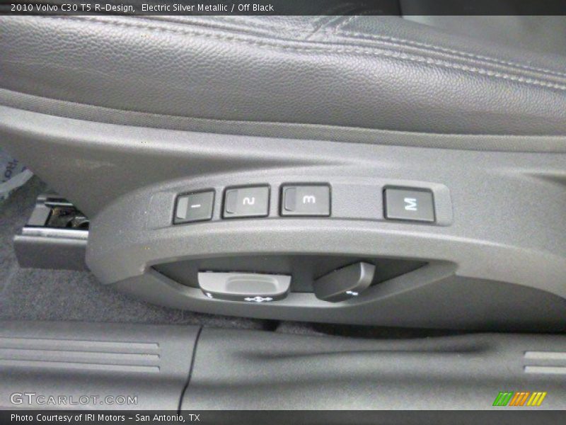 Electric Silver Metallic / Off Black 2010 Volvo C30 T5 R-Design