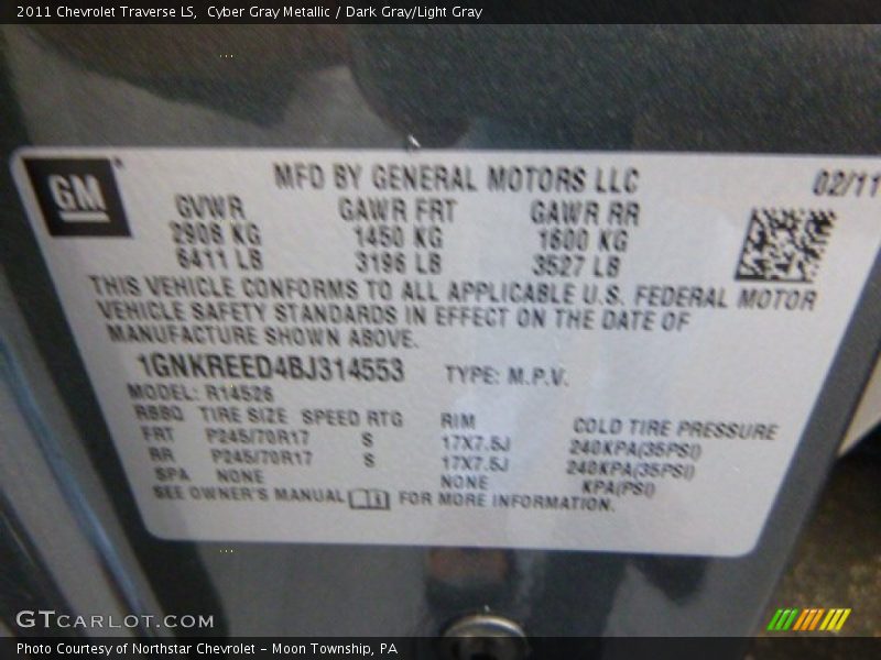 Cyber Gray Metallic / Dark Gray/Light Gray 2011 Chevrolet Traverse LS