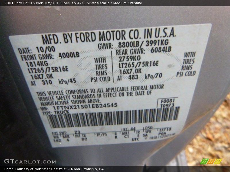 Silver Metallic / Medium Graphite 2001 Ford F250 Super Duty XLT SuperCab 4x4