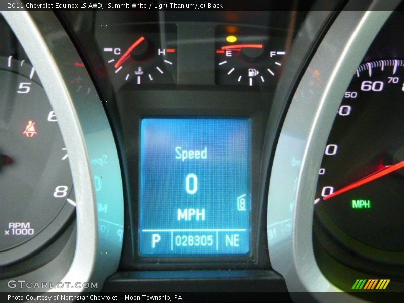 Summit White / Light Titanium/Jet Black 2011 Chevrolet Equinox LS AWD