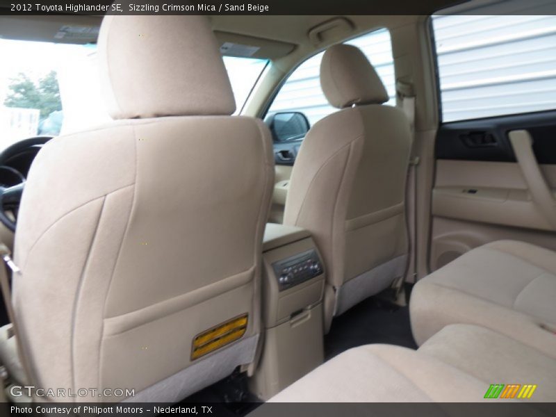 Sizzling Crimson Mica / Sand Beige 2012 Toyota Highlander SE