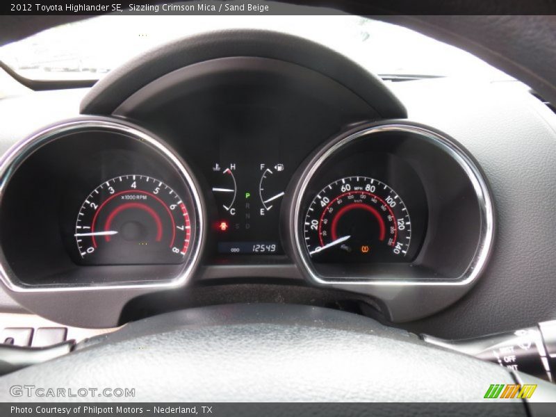 Sizzling Crimson Mica / Sand Beige 2012 Toyota Highlander SE