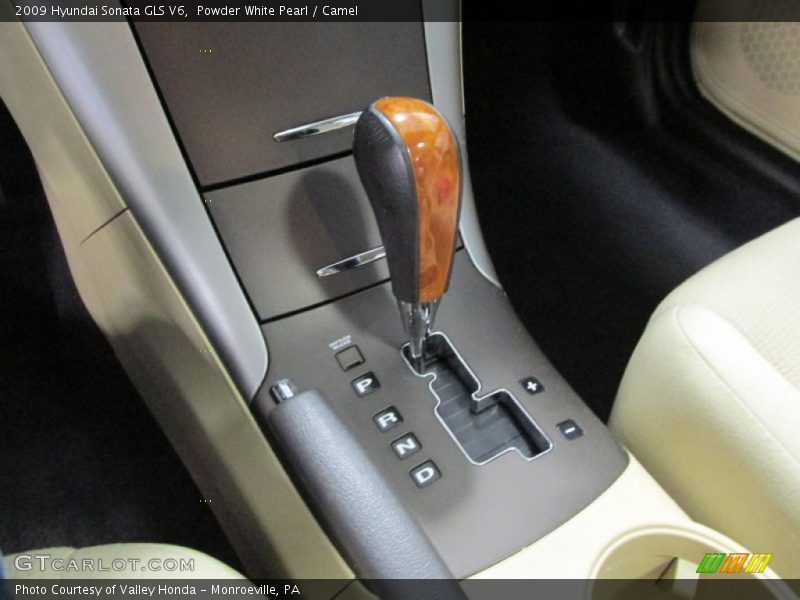 Powder White Pearl / Camel 2009 Hyundai Sonata GLS V6
