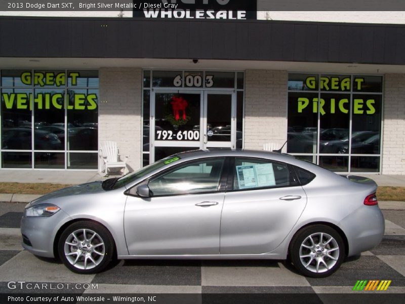 Bright Silver Metallic / Diesel Gray 2013 Dodge Dart SXT