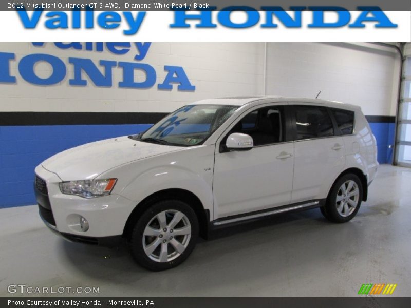 Diamond White Pearl / Black 2012 Mitsubishi Outlander GT S AWD