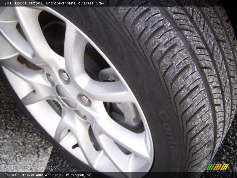 Bright Silver Metallic / Diesel Gray 2013 Dodge Dart SXT
