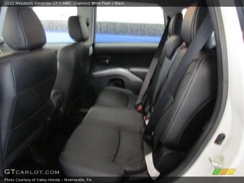Diamond White Pearl / Black 2012 Mitsubishi Outlander GT S AWD