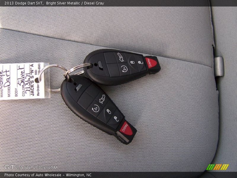 Bright Silver Metallic / Diesel Gray 2013 Dodge Dart SXT