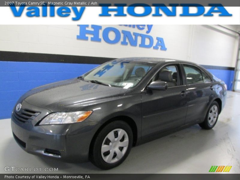 Magnetic Gray Metallic / Ash 2007 Toyota Camry SE
