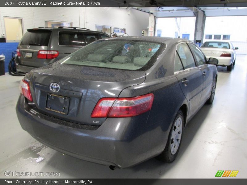 Magnetic Gray Metallic / Ash 2007 Toyota Camry SE