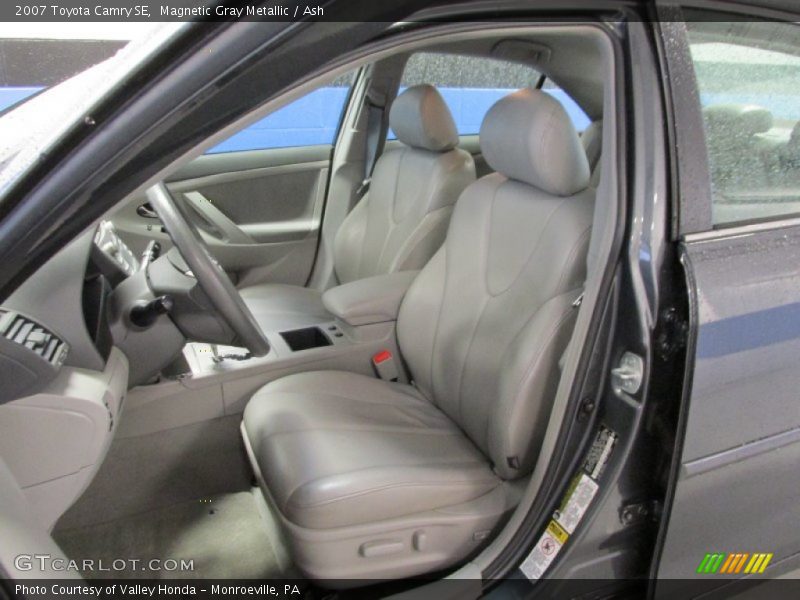 Magnetic Gray Metallic / Ash 2007 Toyota Camry SE