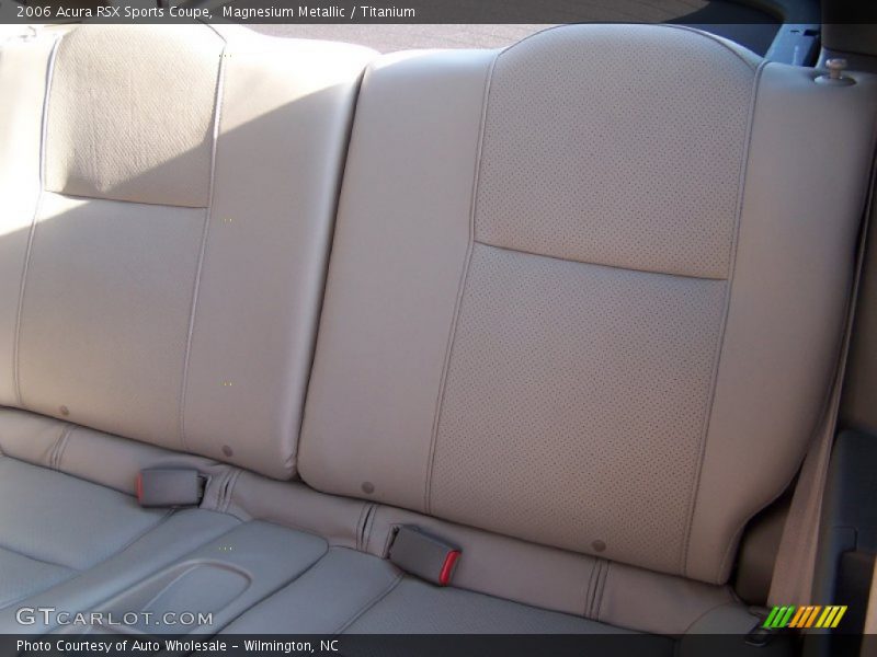 Magnesium Metallic / Titanium 2006 Acura RSX Sports Coupe