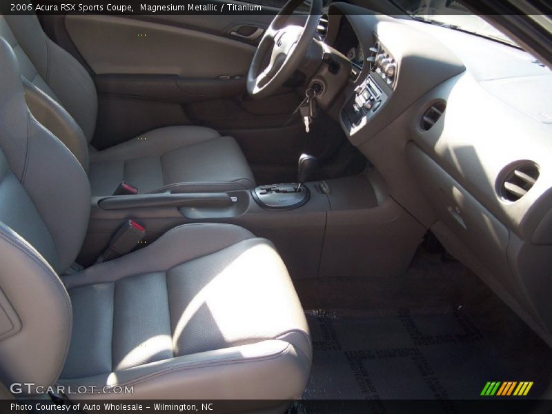 Magnesium Metallic / Titanium 2006 Acura RSX Sports Coupe
