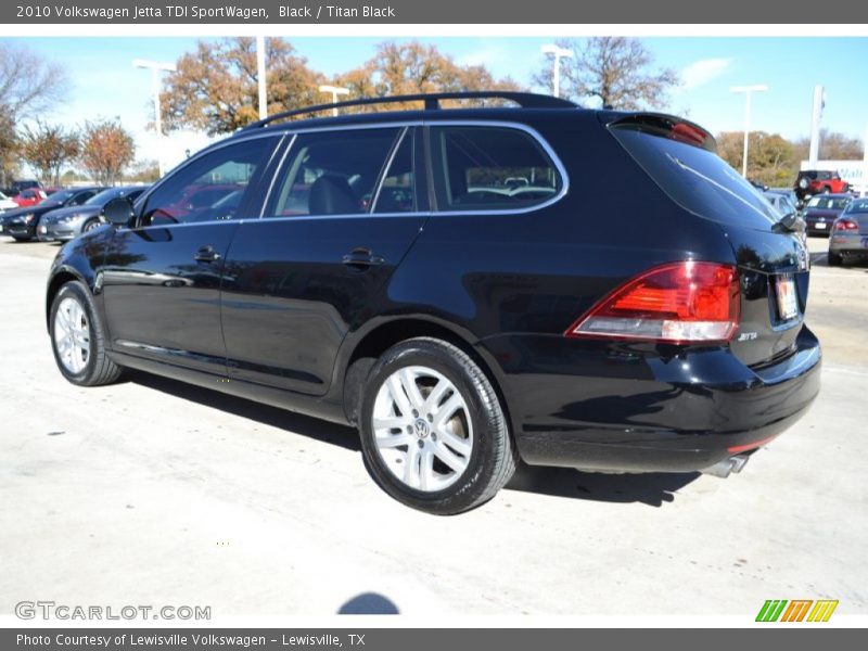 Black / Titan Black 2010 Volkswagen Jetta TDI SportWagen