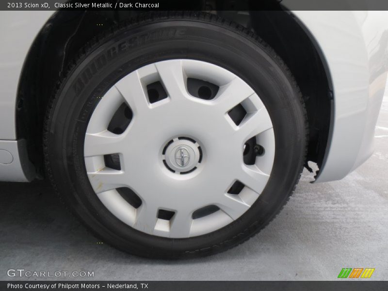 Classic Silver Metallic / Dark Charcoal 2013 Scion xD