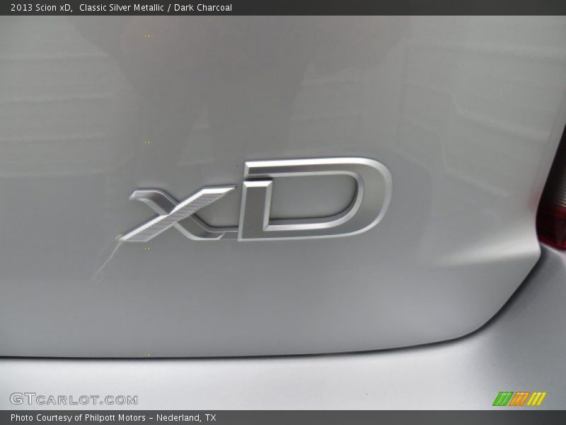 Classic Silver Metallic / Dark Charcoal 2013 Scion xD