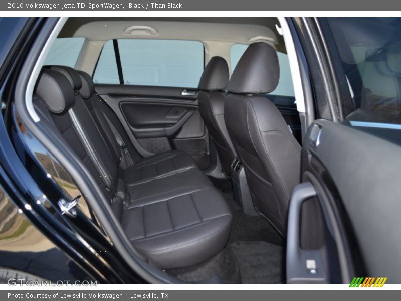 Black / Titan Black 2010 Volkswagen Jetta TDI SportWagen