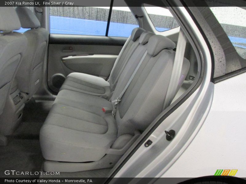 Fine Silver / Gray 2007 Kia Rondo LX