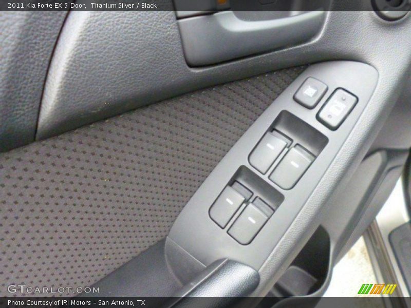 Titanium Silver / Black 2011 Kia Forte EX 5 Door