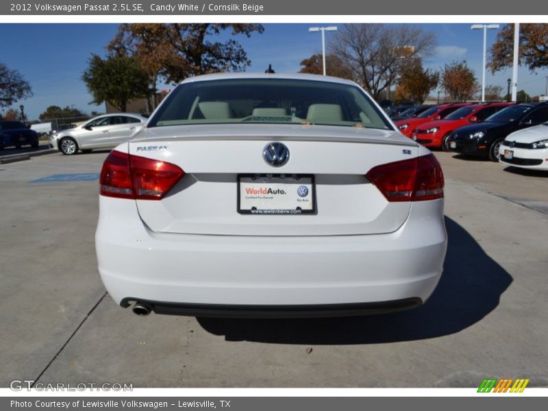 Candy White / Cornsilk Beige 2012 Volkswagen Passat 2.5L SE