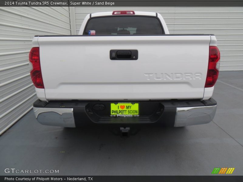 Super White / Sand Beige 2014 Toyota Tundra SR5 Crewmax