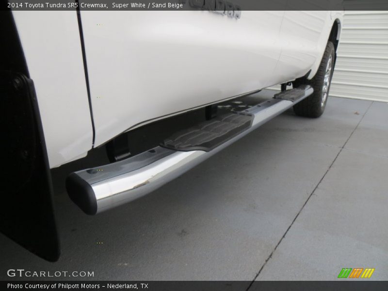 Super White / Sand Beige 2014 Toyota Tundra SR5 Crewmax