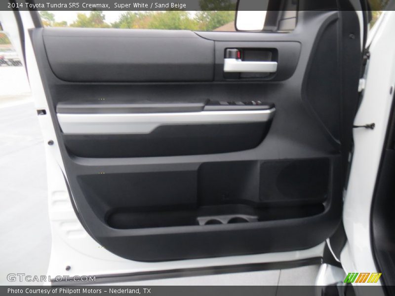 Super White / Sand Beige 2014 Toyota Tundra SR5 Crewmax