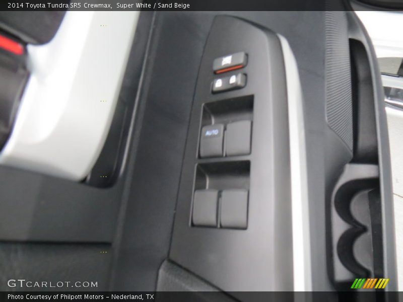 Super White / Sand Beige 2014 Toyota Tundra SR5 Crewmax