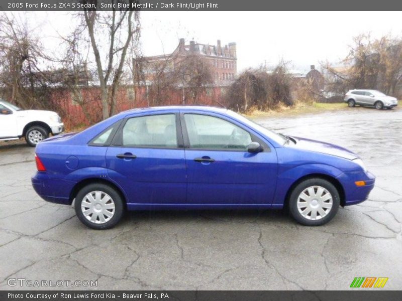 Sonic Blue Metallic / Dark Flint/Light Flint 2005 Ford Focus ZX4 S Sedan