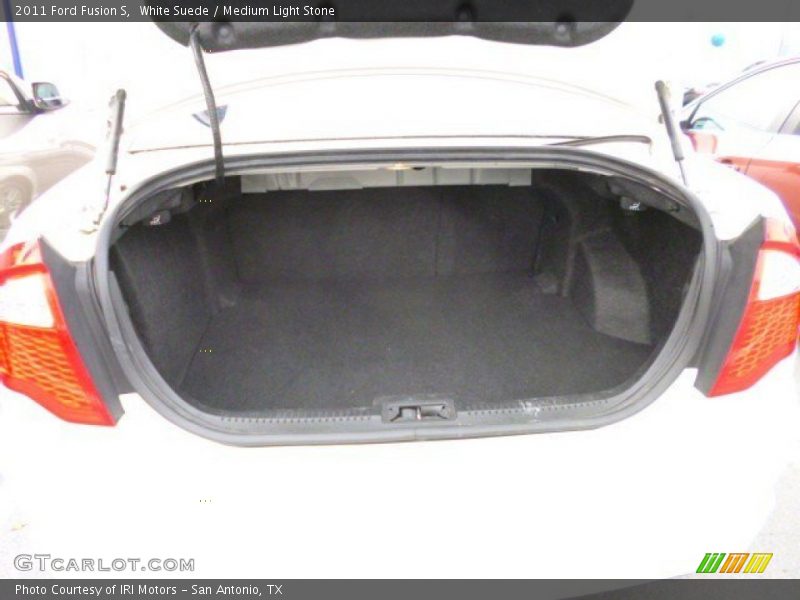 White Suede / Medium Light Stone 2011 Ford Fusion S