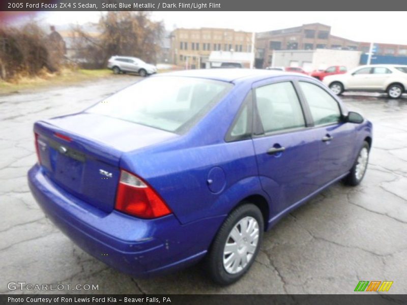 Sonic Blue Metallic / Dark Flint/Light Flint 2005 Ford Focus ZX4 S Sedan