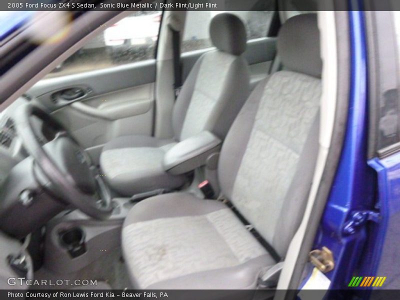 Sonic Blue Metallic / Dark Flint/Light Flint 2005 Ford Focus ZX4 S Sedan