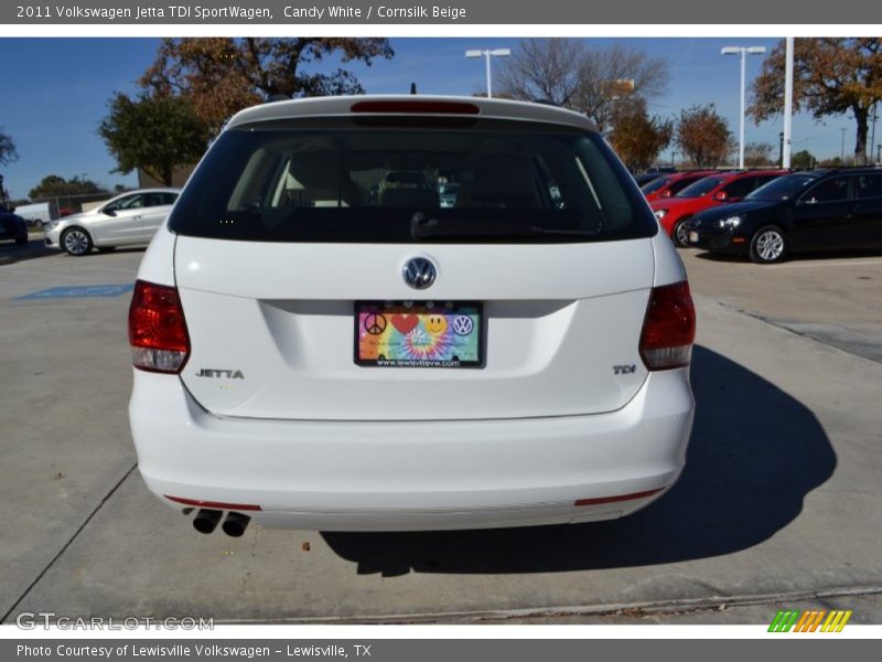 Candy White / Cornsilk Beige 2011 Volkswagen Jetta TDI SportWagen