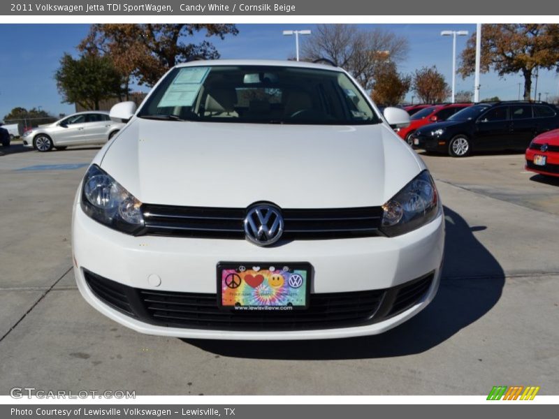 Candy White / Cornsilk Beige 2011 Volkswagen Jetta TDI SportWagen