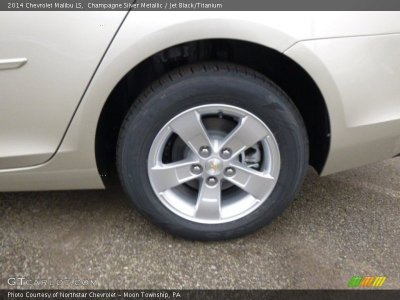 Champagne Silver Metallic / Jet Black/Titanium 2014 Chevrolet Malibu LS