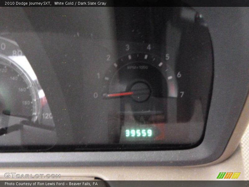 White Gold / Dark Slate Gray 2010 Dodge Journey SXT