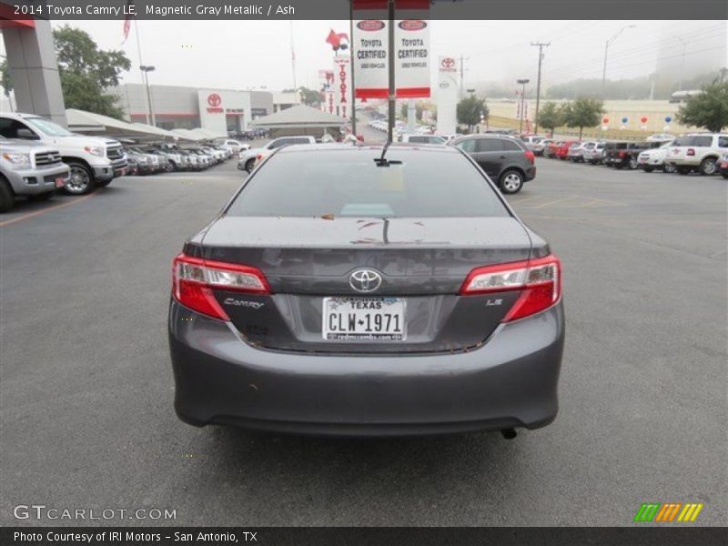 Magnetic Gray Metallic / Ash 2014 Toyota Camry LE