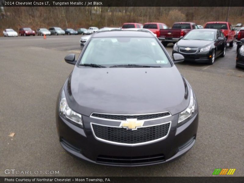 Tungsten Metallic / Jet Black 2014 Chevrolet Cruze LT