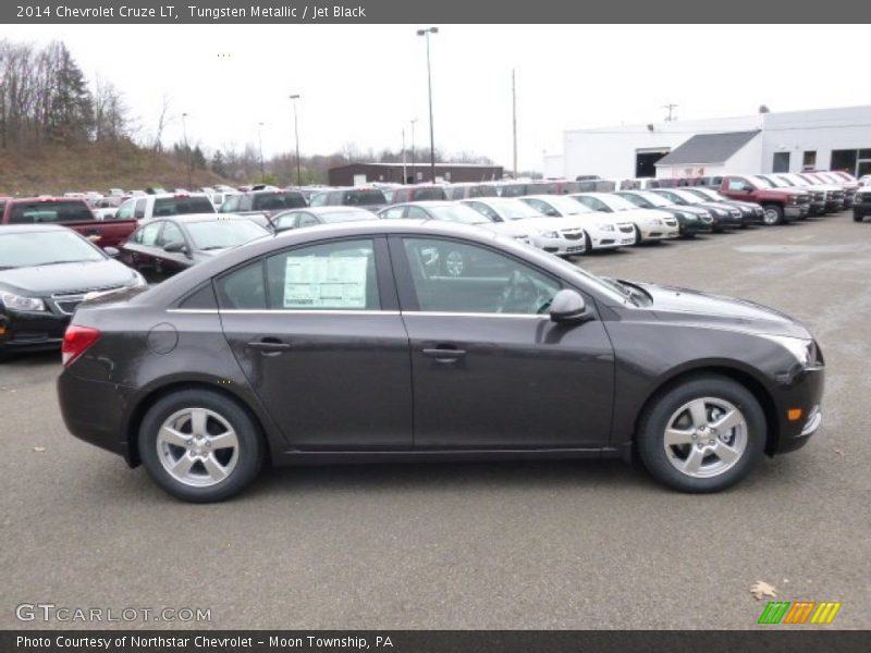 Tungsten Metallic / Jet Black 2014 Chevrolet Cruze LT