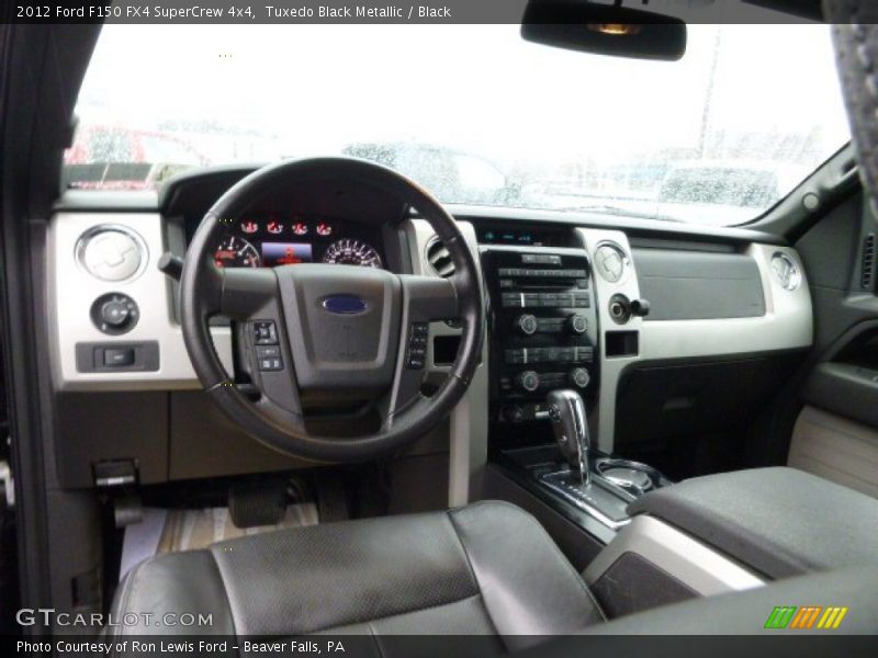 Tuxedo Black Metallic / Black 2012 Ford F150 FX4 SuperCrew 4x4