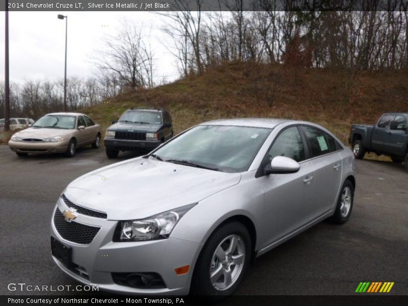 Silver Ice Metallic / Jet Black 2014 Chevrolet Cruze LT