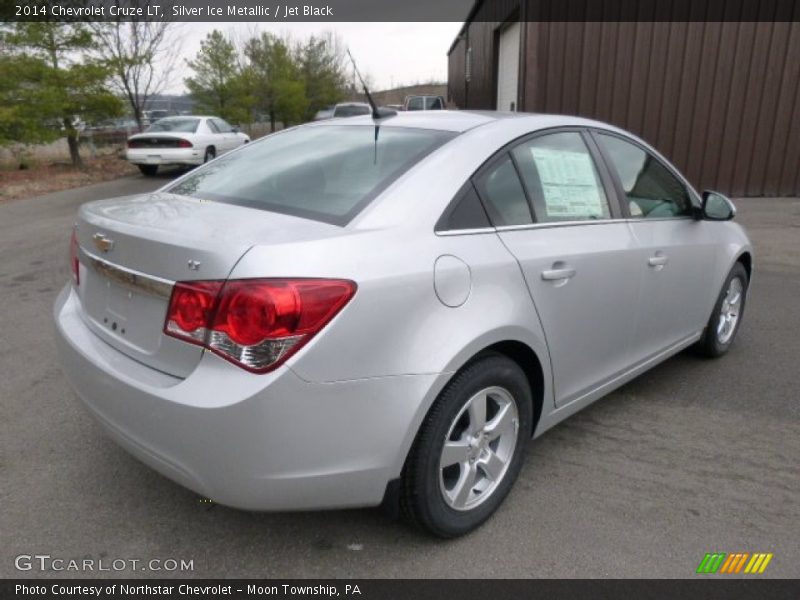 Silver Ice Metallic / Jet Black 2014 Chevrolet Cruze LT